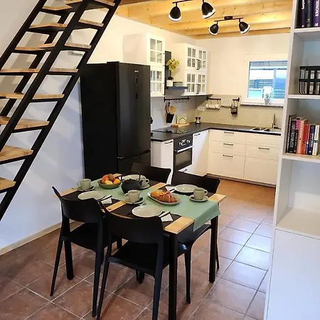 Дом отдыха Cozy Little House Любляна